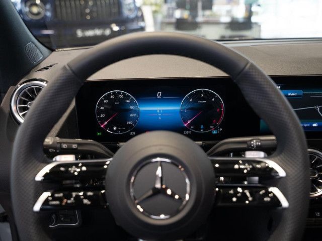 Mercedes-Benz GLA 200 GLA 200 d