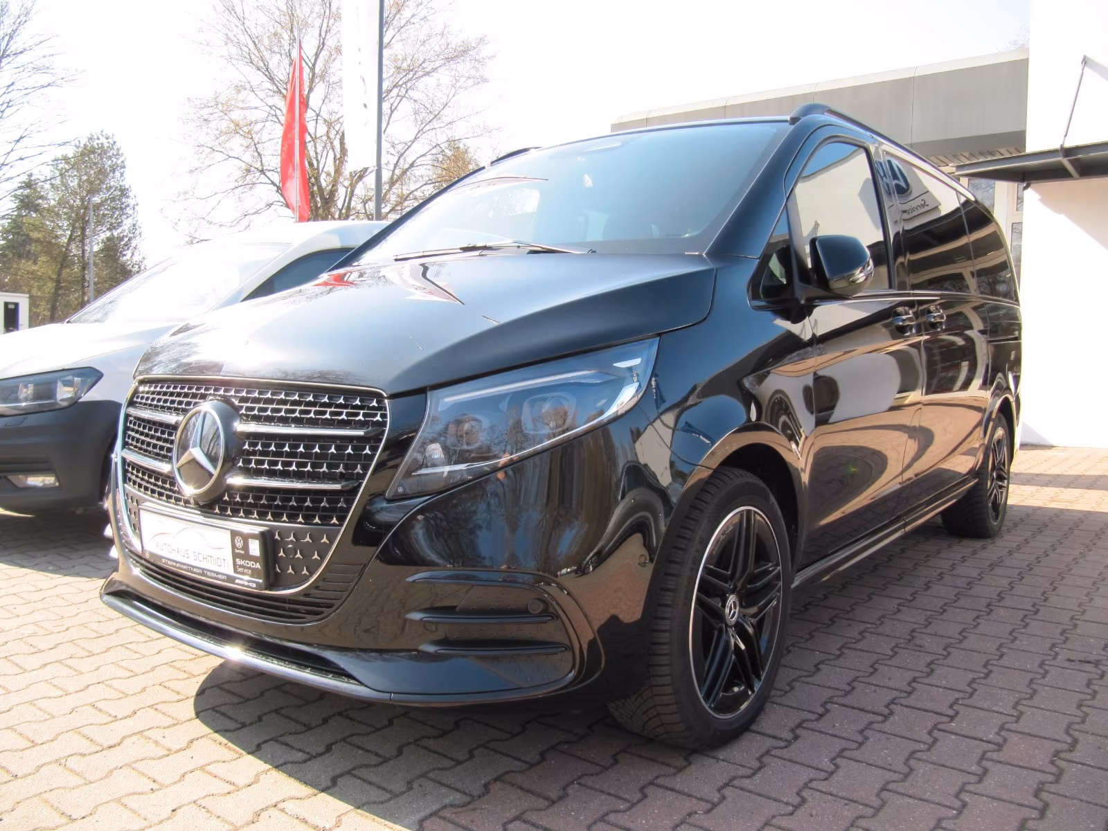 Mercedes-Benz V 300 4MATIC AMG Line