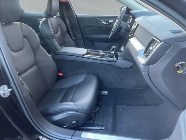 Volvo V60 AWD Recharge T6