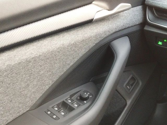 Skoda Superb 2.0 TDI 4x4 Combi Selection