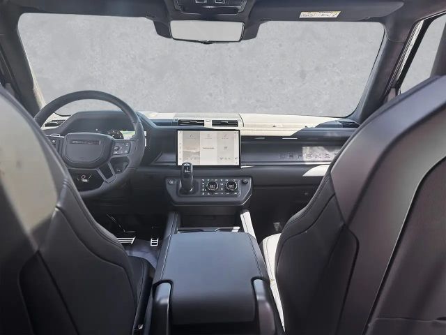 Land Rover Defender 110