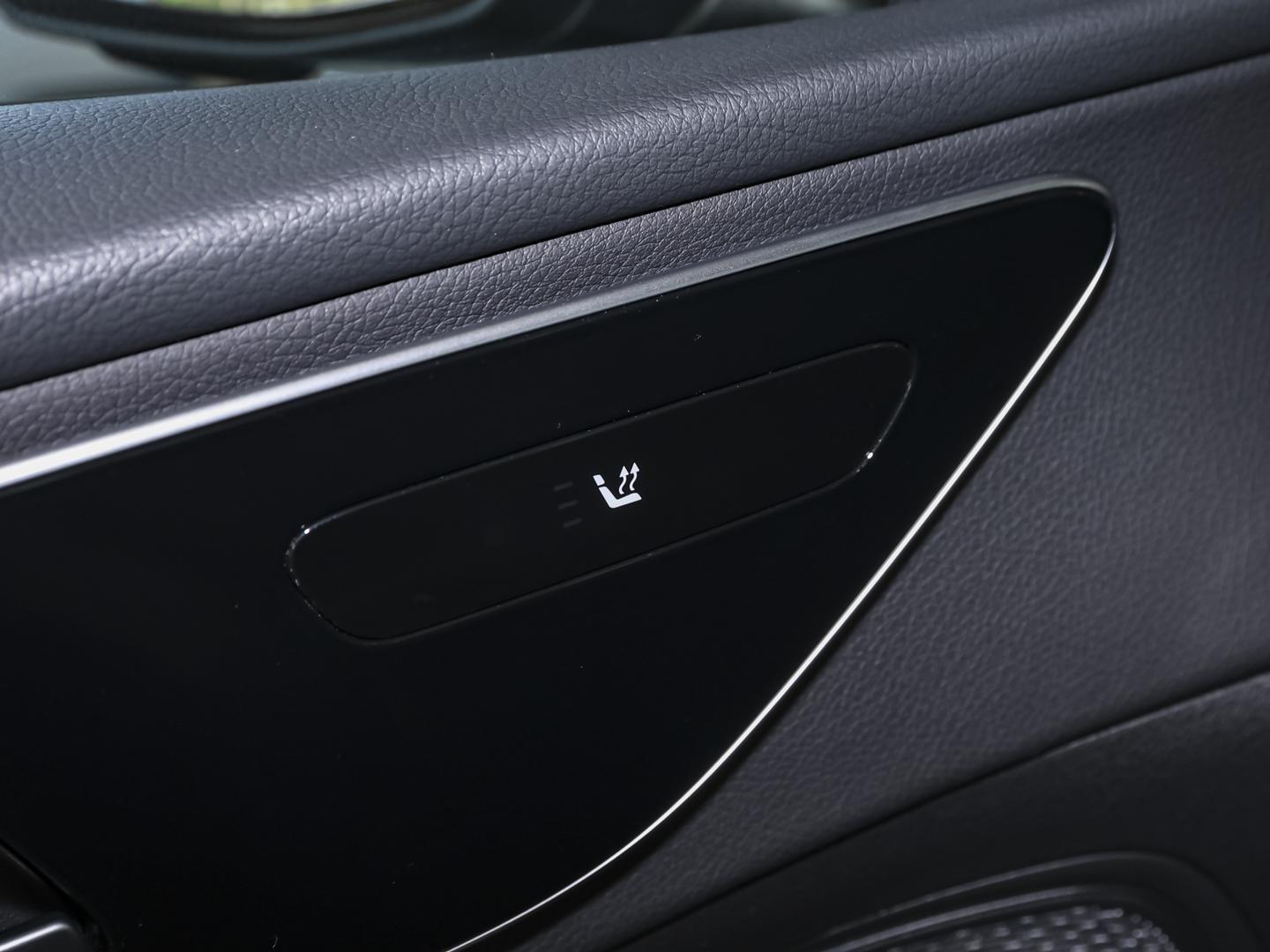 Mercedes-Benz C 180 AVANTGARDE Estate