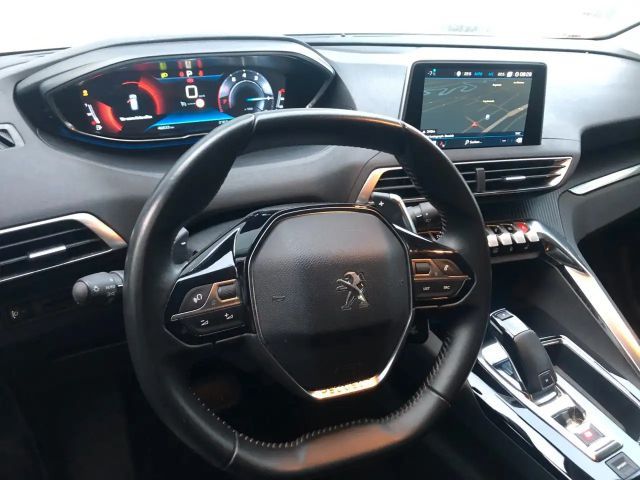 Peugeot 3008 Active Pack EAT8