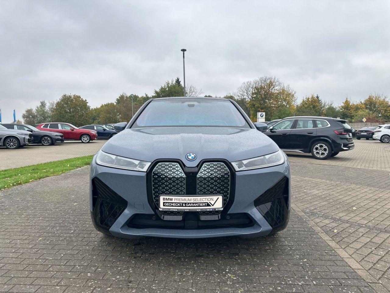 BMW iX xDrive40