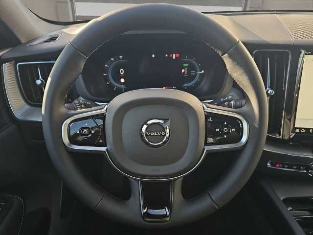 Volvo XC60 AWD Plus T8