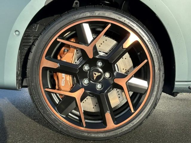 Cupra Leon 2.0 TSI DSG VZ