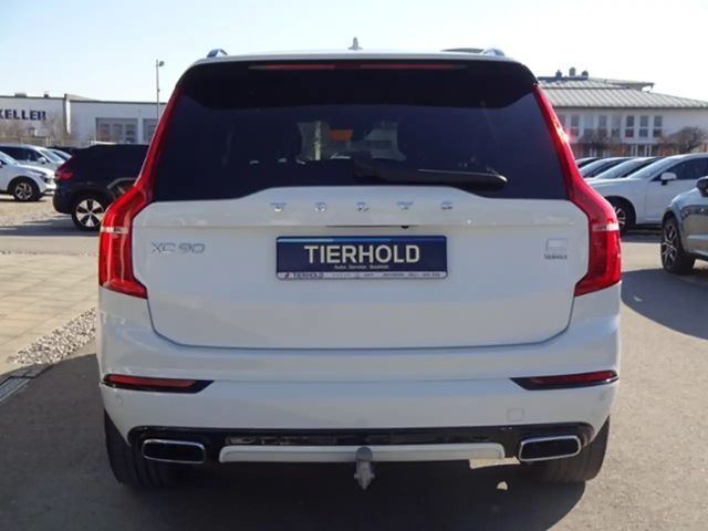 Volvo XC90 R-Design T8