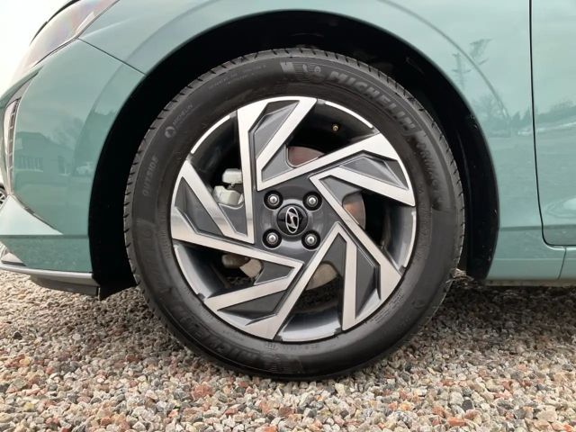 Hyundai i20 MODERN 1.0T-GDI DCT NAVI+SHZ+KAMERA+TEMPOMAT