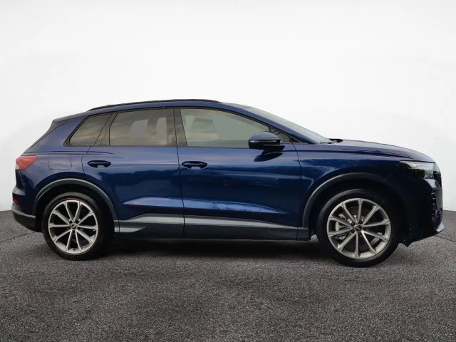 Audi Q4 e-tron 45 AHK SHZ Sportsitze
