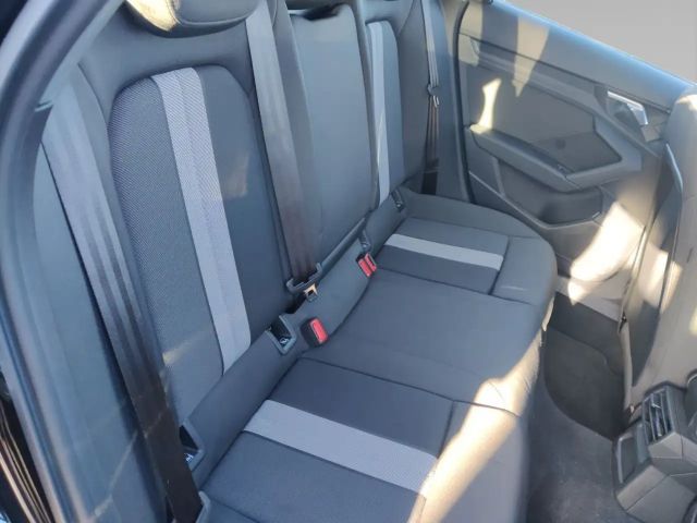 Audi A3 35 TDI S-Tronic Sedan