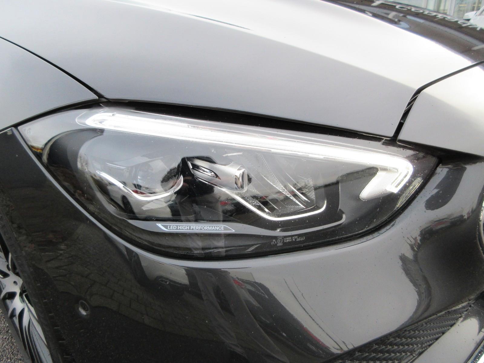 Mercedes-Benz C 200 AVANTGARDE Estate