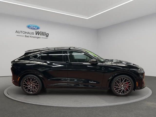 Ford Mustang Mach-E AWD GT