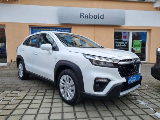 Suzuki S-Cross *Navigation* *PDC* *Kamera*