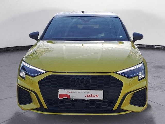 Audi A3 35 TFSI S-Line Sedan