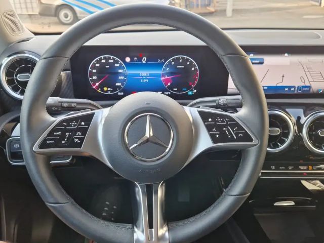 Mercedes-Benz A 180 A 180 PROGRES+LED+KAMERA+CARPLAY+SHZ+ASSIST+DAB+
