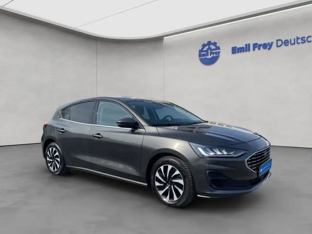 Ford Focus EcoBoost Titanium