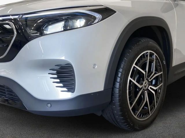 Mercedes-Benz EQB 300