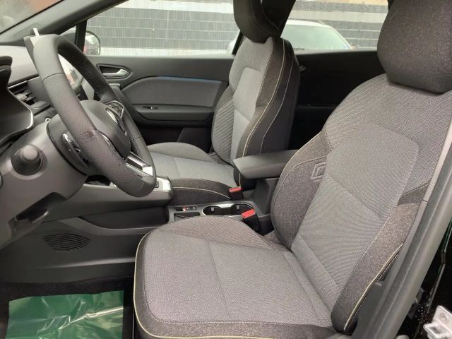 Renault Captur EDC Hybrid Techno