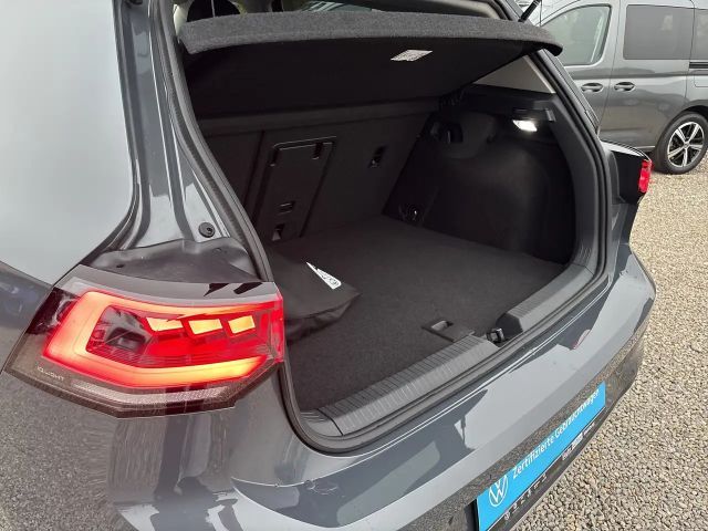 Volkswagen Golf Style eHybrid