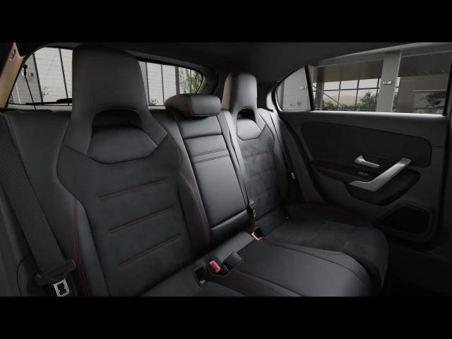 Mercedes-Benz A 180 A 180 d AMG Line