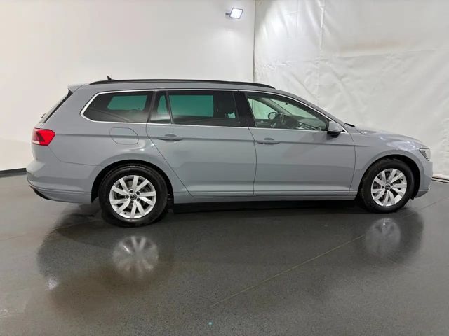 Volkswagen Passat 2.0 TDI Business DSG Variant