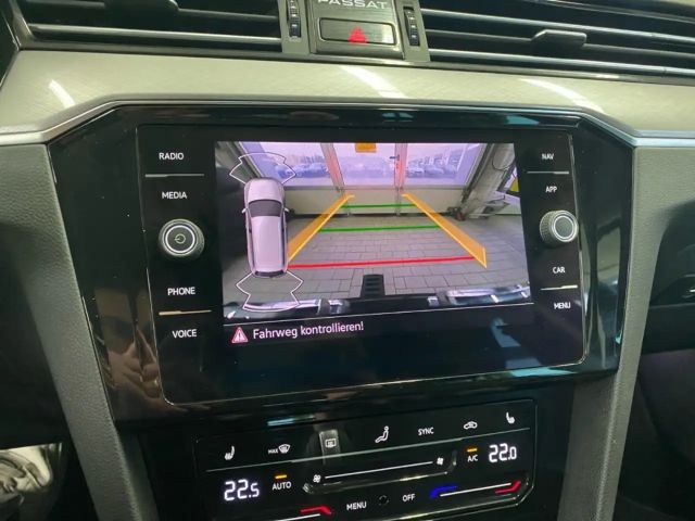 Volkswagen Passat 2.0 TDI Business DSG Variant