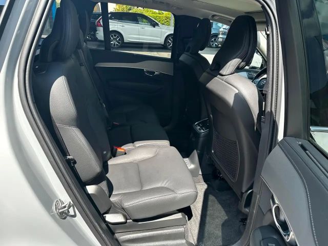 Volvo XC90 AWD Plus T8