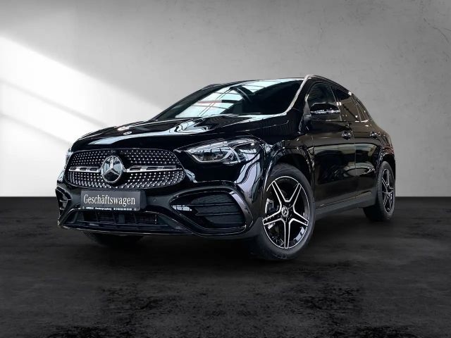 Mercedes-Benz GLA 200 AMG Line