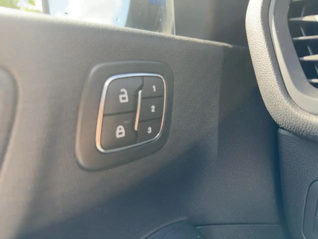 Ford Kuga Plug in Hybrid ST Line X