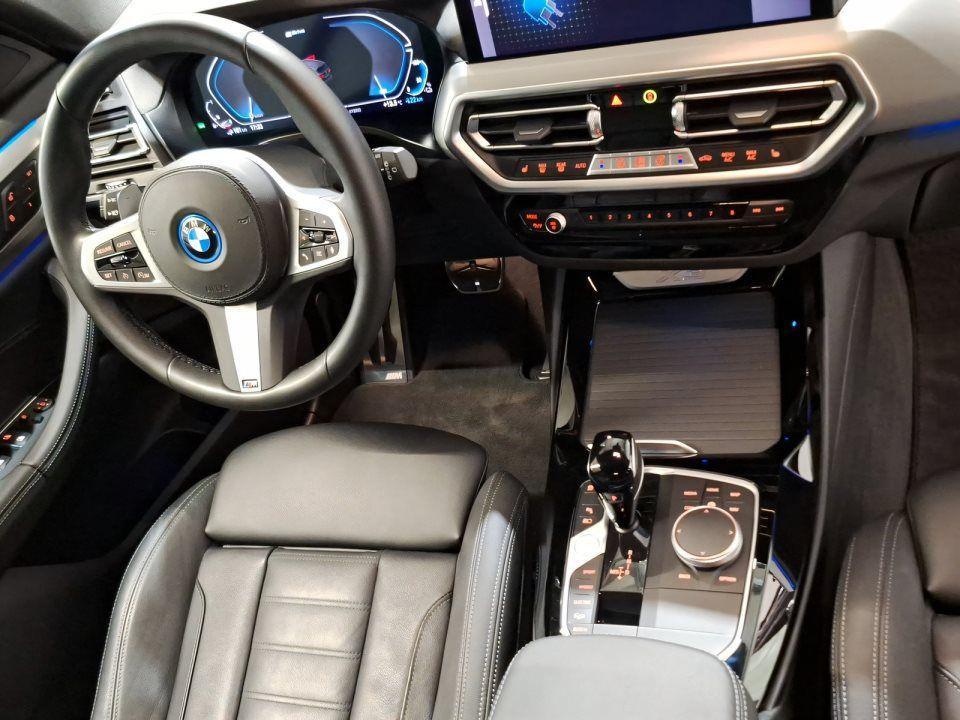 BMW X3 xDrive30e