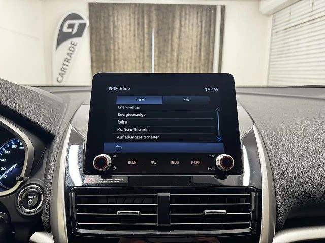 Mitsubishi Eclipse Cross / LED/ PANORAMAD./ ACC/ NAVI/ RÜCKFAHRK./ ANHV./