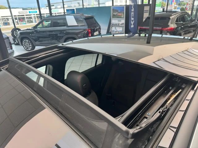 Mercedes-Benz EQA 300 4MATIC AMG Line