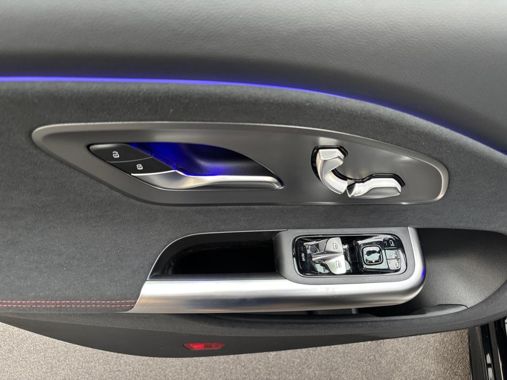 Mercedes-Benz CLA 200 4MATIC