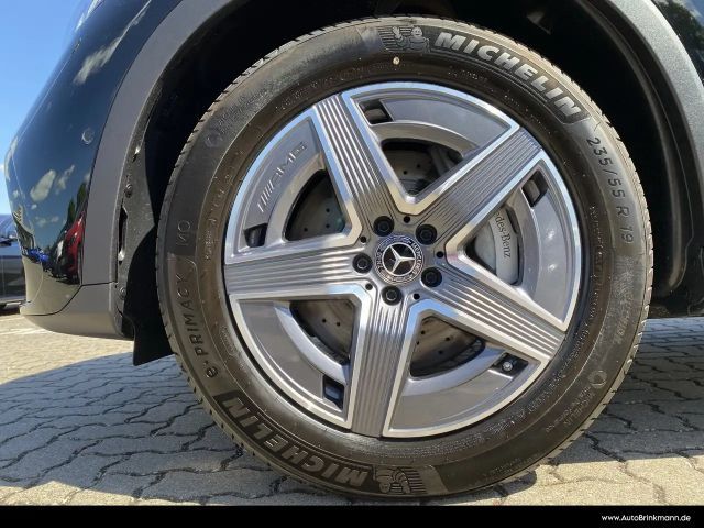 Mercedes-Benz GLC 200 4MATIC AMG Line