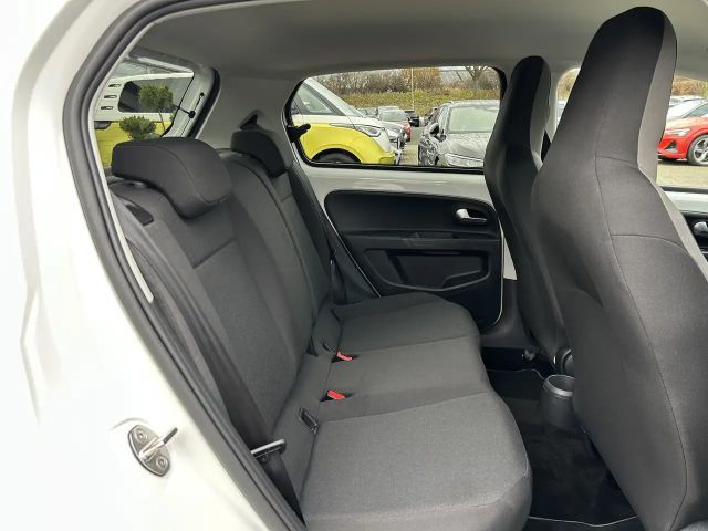 Volkswagen up! Plus Style