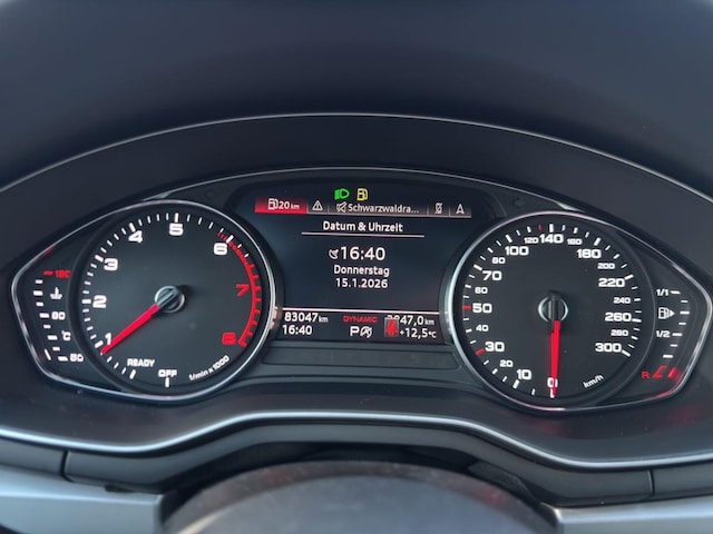 Audi A4 40 TFSI Avant Quattro S-Tronic