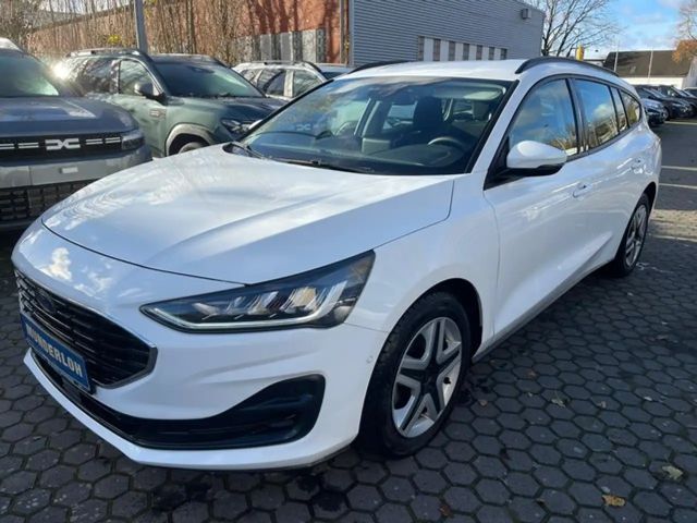 Ford Focus Cool & Connect