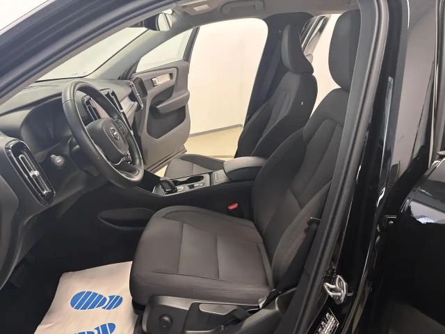 Volvo XC40 Momentum