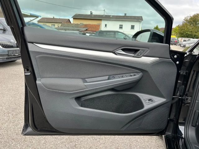 Volkswagen Golf DSG Life Variant