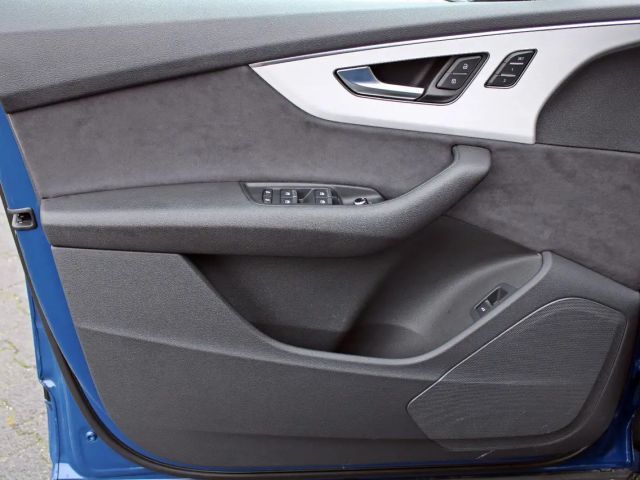 Audi Q7 50 TDI Quattro S-Line