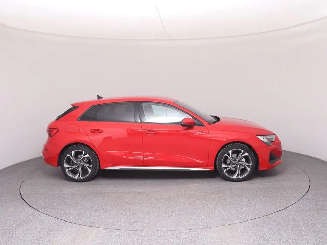 Audi A3 30 TFSI Sedan