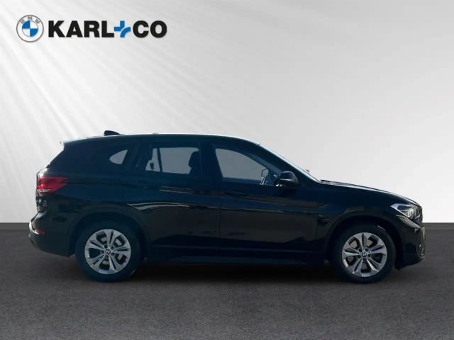 BMW X1 25 e Navi LED  Rückfahrkamera Park-Assistent