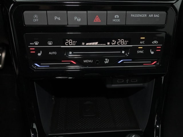 Volkswagen T-Cross 1.5 TSI DSG IQ.Drive R-Line