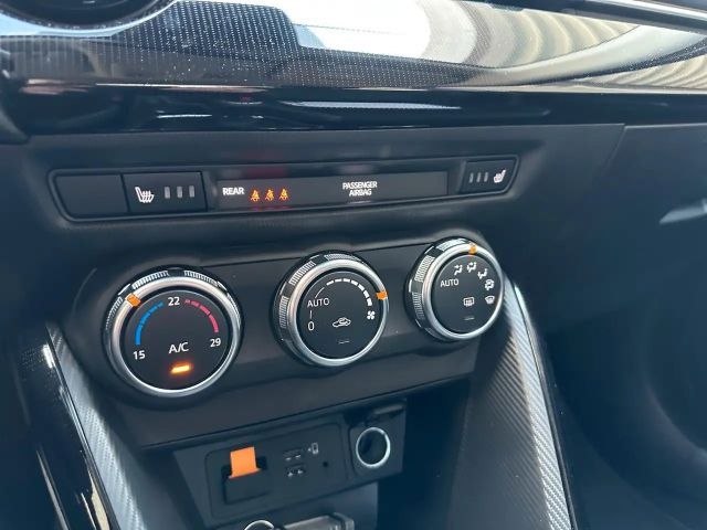 Mazda 2 Lim. Center-Line Klima, Sitzhzng, Parksensor