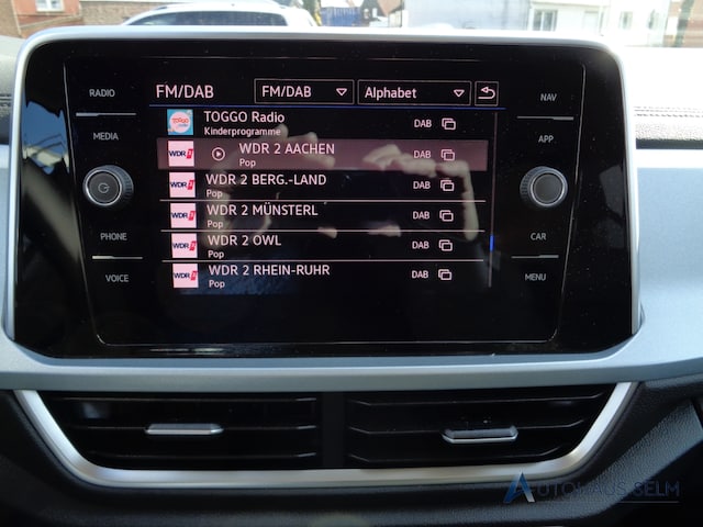 Volkswagen T-Roc 1.5 TSI DSG Goal AHK-abnehmbar Navi LED ACC