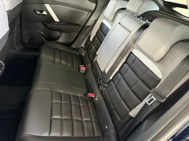 Citroën C4 Hybrid Max