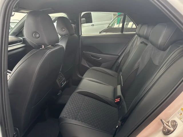 Volkswagen T-Roc DSG R-Line