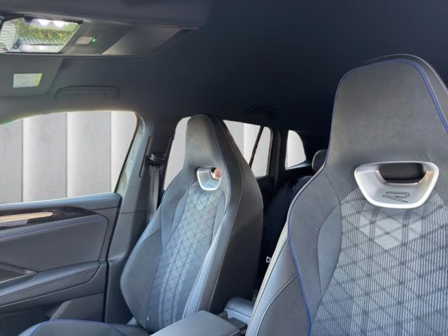 Volkswagen Tiguan 2.0 TDI R-Line Style