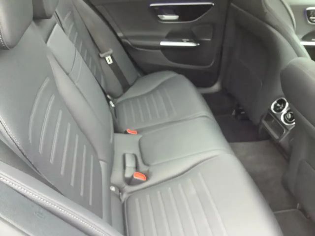 Mercedes-Benz C 200 AMG Line Estate