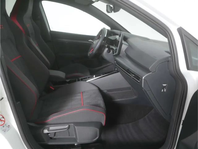 Volkswagen Golf 2.0 TSI DSG GTI Style